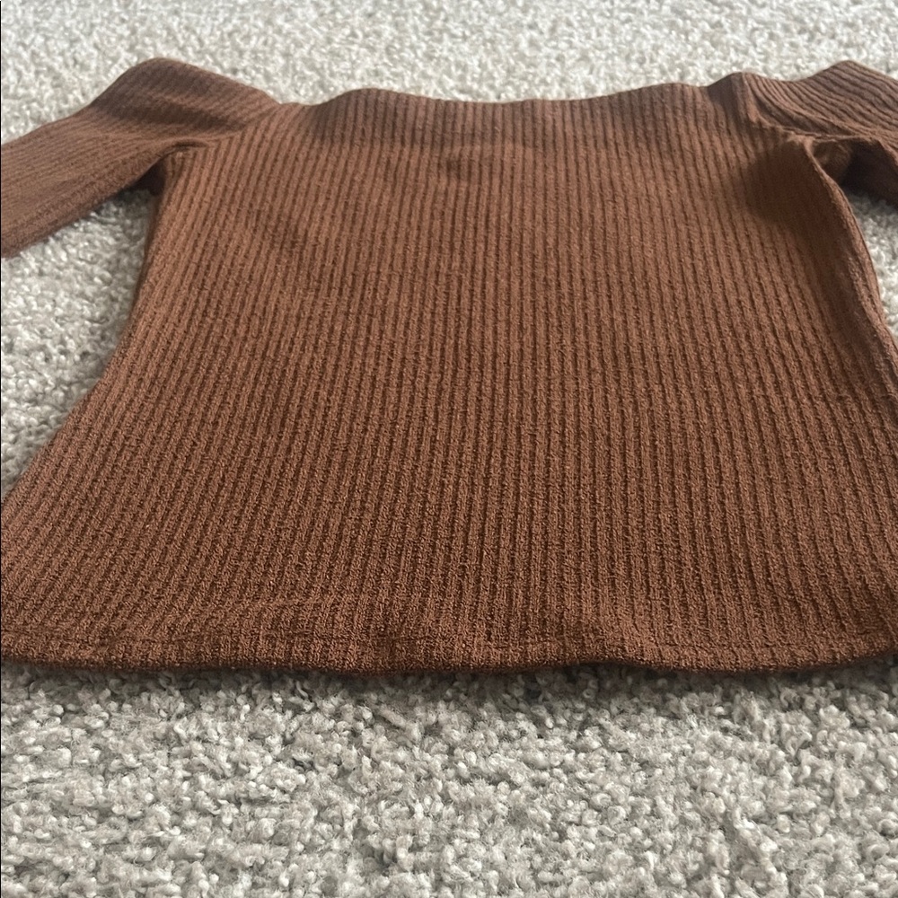 H&M Off-the-Shoulder Ribbed Sweater in Brown - Picture 2 of 5